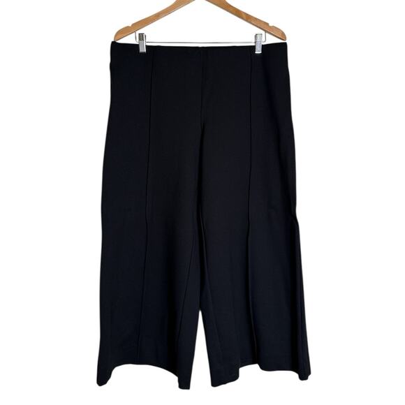 Chico’s Women's Ponte Knit Wide Leg Cropped Pull On Pants Size 2.5R (14R) Black - Picture 1 of 7